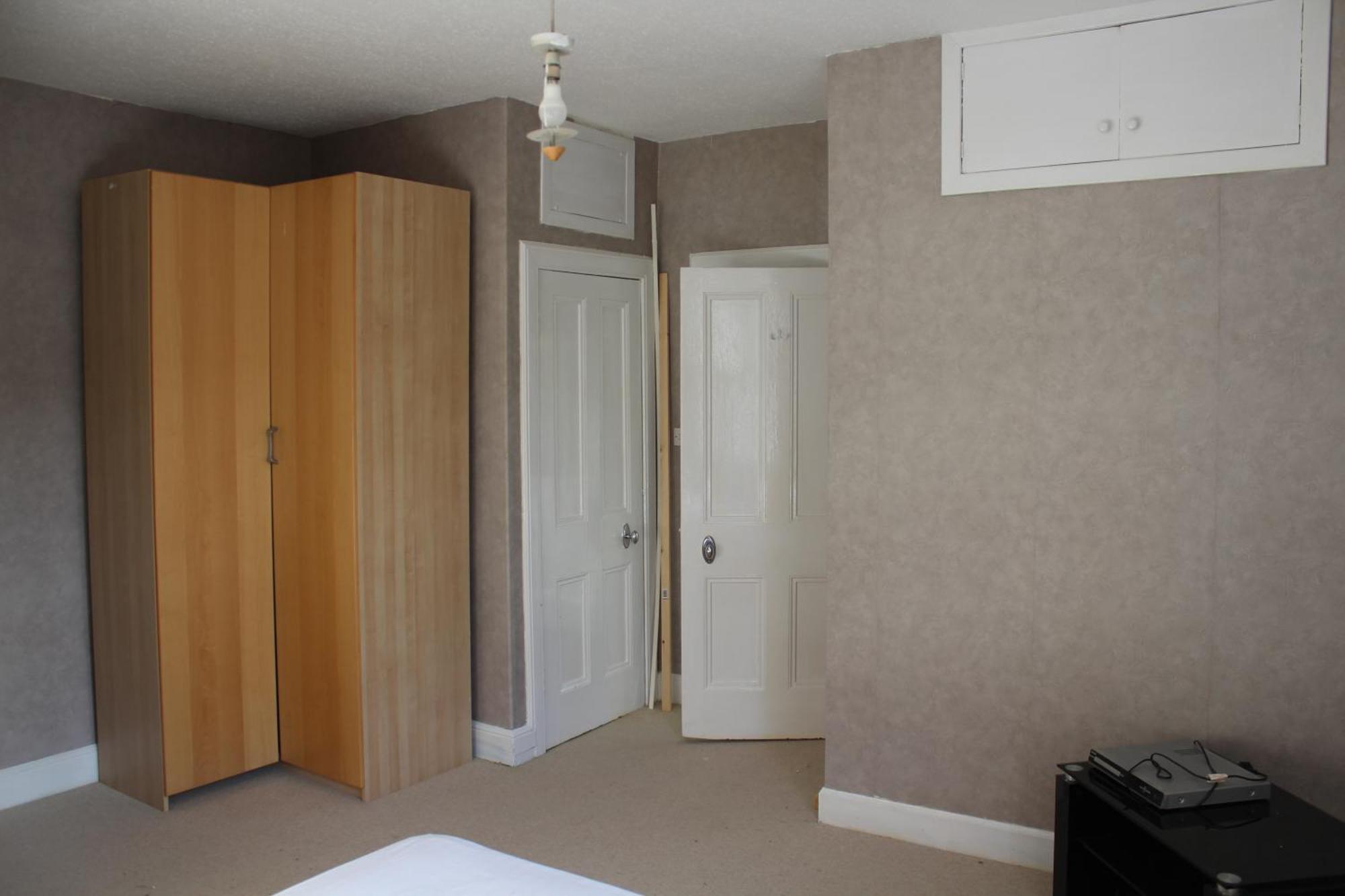 1 Bedroom Apartment, 20 Min Bus From City Centre Edinburgh Exterior photo